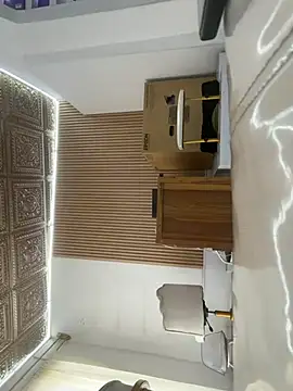 Yasmina_Noir
