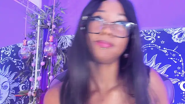 Gaia_Gatex live cam on StripChat