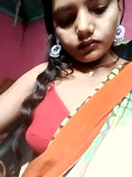 LoveyBird00 live cam on StripChat
