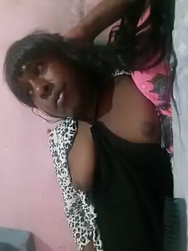 hellenfreitas123 webcam