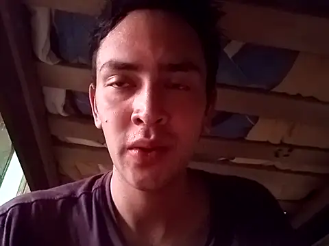 santiagaaakdkdkdhqoqkehej webcam