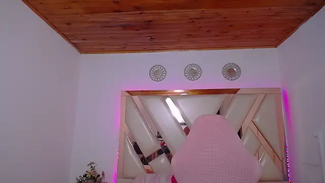 kriss_sweetboobs10 webcam