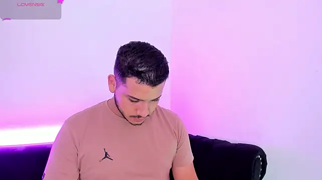 Axel_grey_ webcam