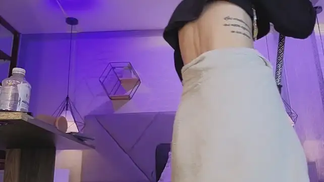 lhiamfitt10 webcam