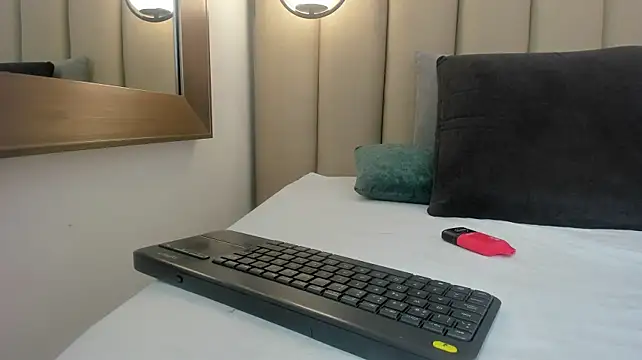 Yennifer_01 webcam