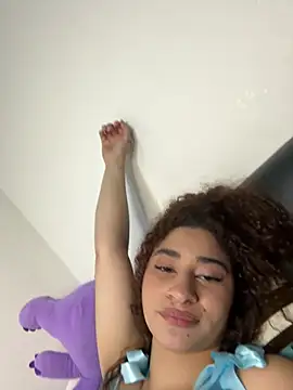 Milah_secret webcam
