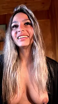 AliceStone19 webcam