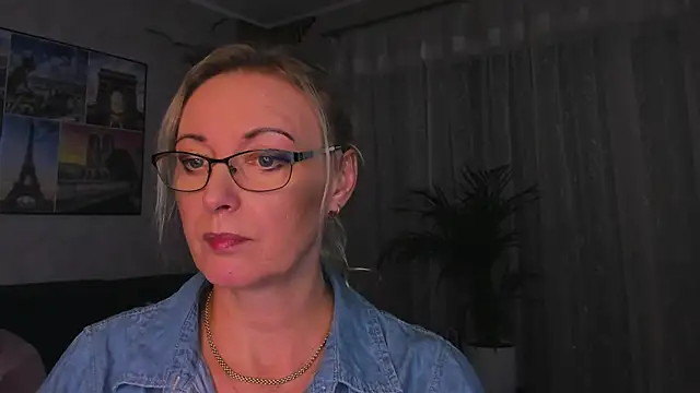 vanessa_chat