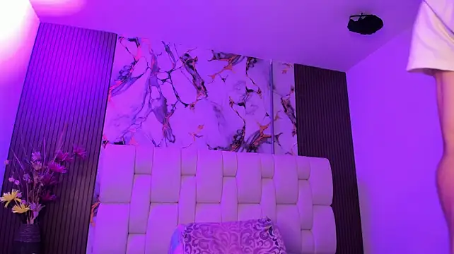 alisstarr (T teen) - control lush 3mn+ doggy