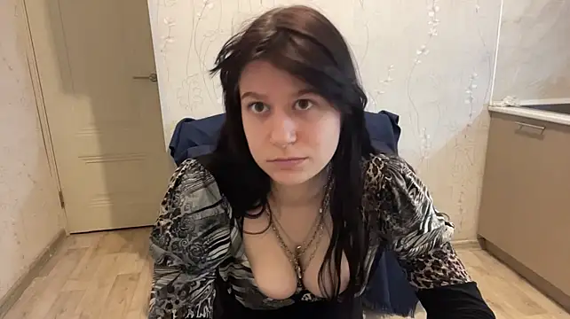 ChrystalWhittet live cam on StripChat