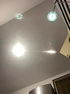 crisfootlicker live cam on StripChat
