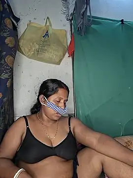 Real_Desi_Couple webcam