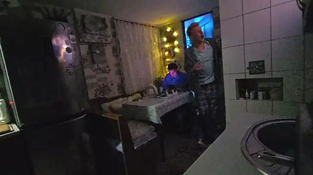 Vuitton live sex cam
