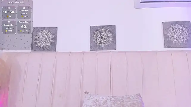 aisha_vs