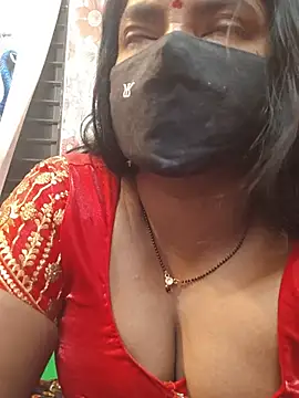 Sravanthi-bb