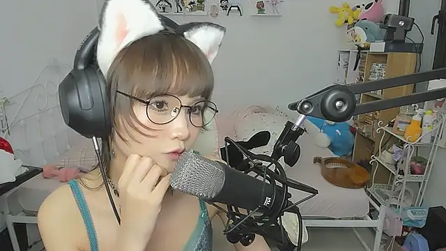 NeKo-nEk0-niI webcam