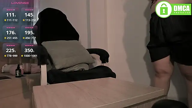 zoe_37 webcam