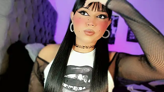 misstreslatin webcam