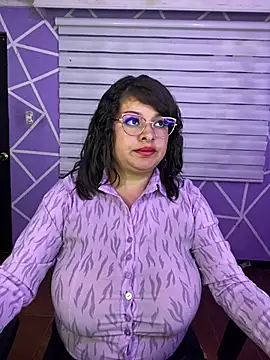 MiiaaJoness