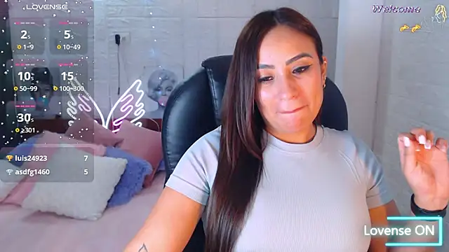 Paulina_627 webcam