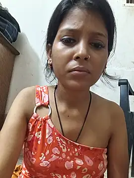 Gud_girl_Nilu webcam
