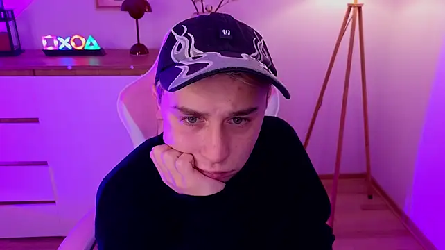 e1v1s webcam