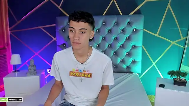 trevor_spencer (M twink) - Trevor's creamy milk for you! 🥵