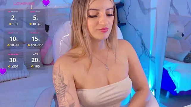 _aitana_001 live cam on StripChat