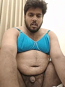 Cutehornyyboiy