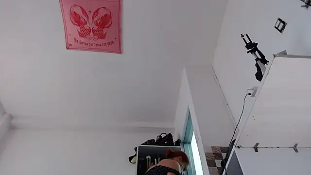 saara_johnson496 webcam