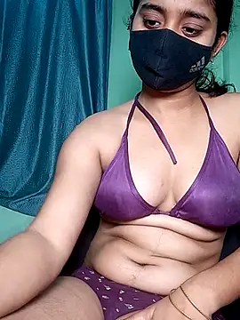 shrutee12 webcam