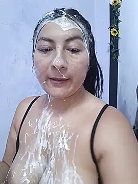 Cami_10hot live cam on StripChat