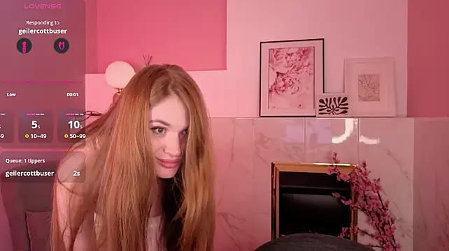 RinKittyy live cam on StripChat