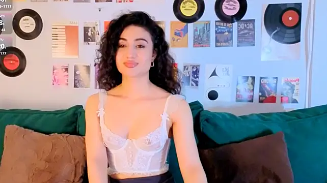 Maya_Rogerss webcam