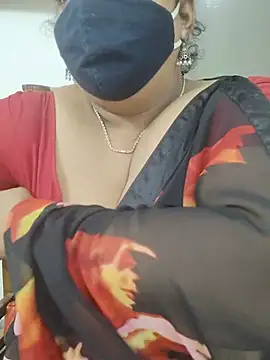 Floraa-Queen