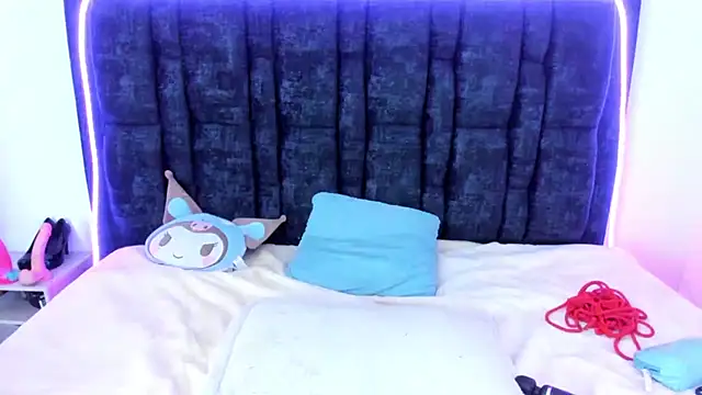 Aurora_Doll_