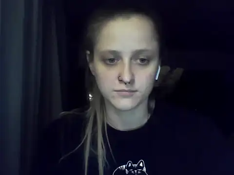 LeaWetGirl webcam