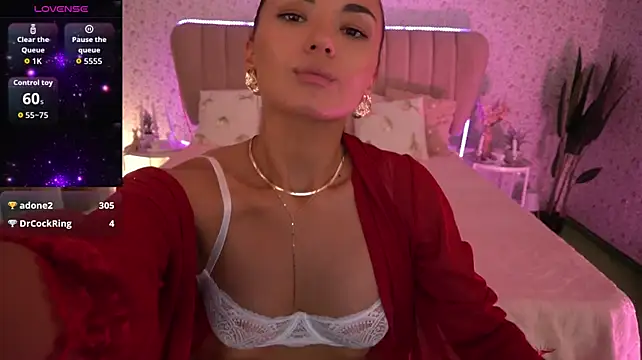 AsaAkiraa webcam
