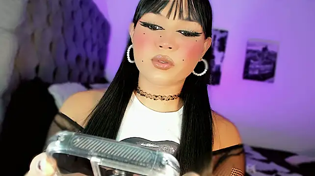 misstreslatin webcam