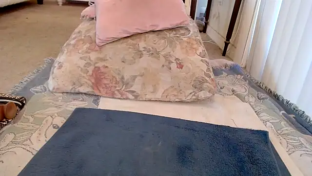 chanel_love webcam