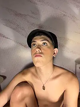 iam_caami_ (M twink) - control por 3 minutos 😈🐬
