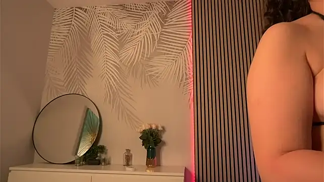 NayaBliss_ webcam