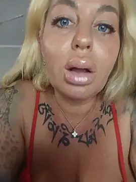 MiaMooly webcam