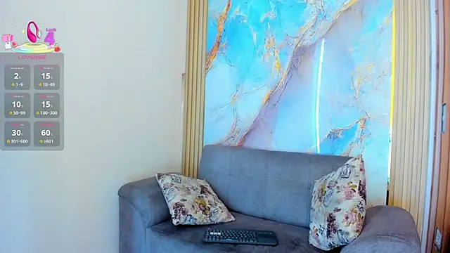 Curvy_Bigass_pm webcam