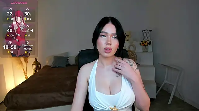 mistress_of_hearts (F young) - massage tits