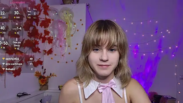 Tessa_Shy_