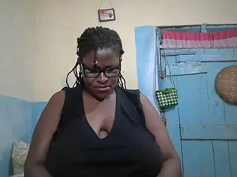 sexy_bigboobss webcam