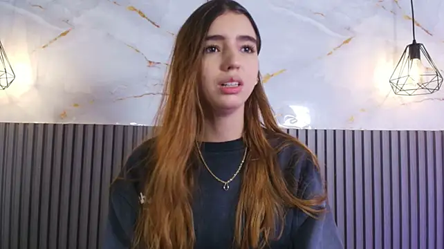 Alana___01 webcam