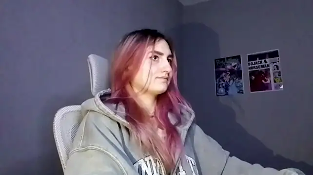 MayaGrins webcam