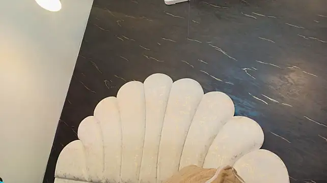 kissme_luna webcam